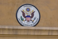 Депутаты объяснят визит в посольство США Депутаты объяснят визит в посольство США